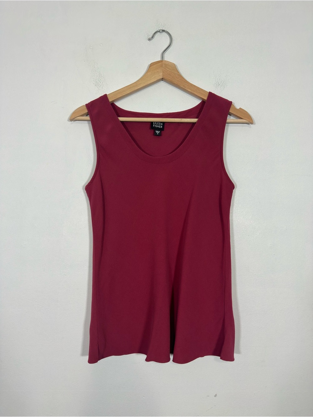 Eileen Fisher Silk Top Small Burgundy Minimalist Business Casual Classy